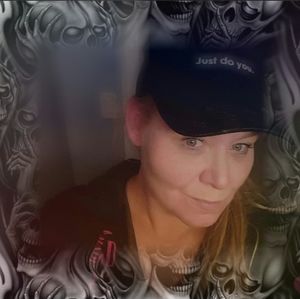 Meet your Posher, Jenny